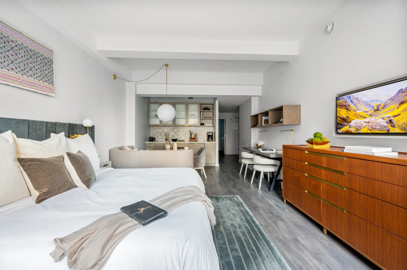 Why Staying in a Studio at 17John Feels Like Living in NYC