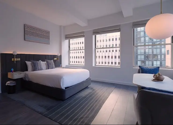 17John: Deluxe King Studio Apartment
